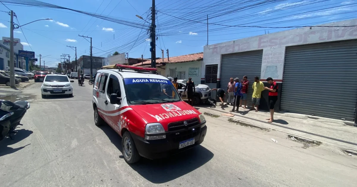 Após acidente com morte, Avenida Senhora Santana registra nova colisão envolvendo motorista que teria passado mal ao volante
