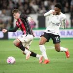 Corinthians permanece na lanterna do returno após empate com Vitória