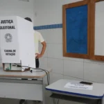 Câmara propõe novo sistema eleitoral distrital-misto para 2034